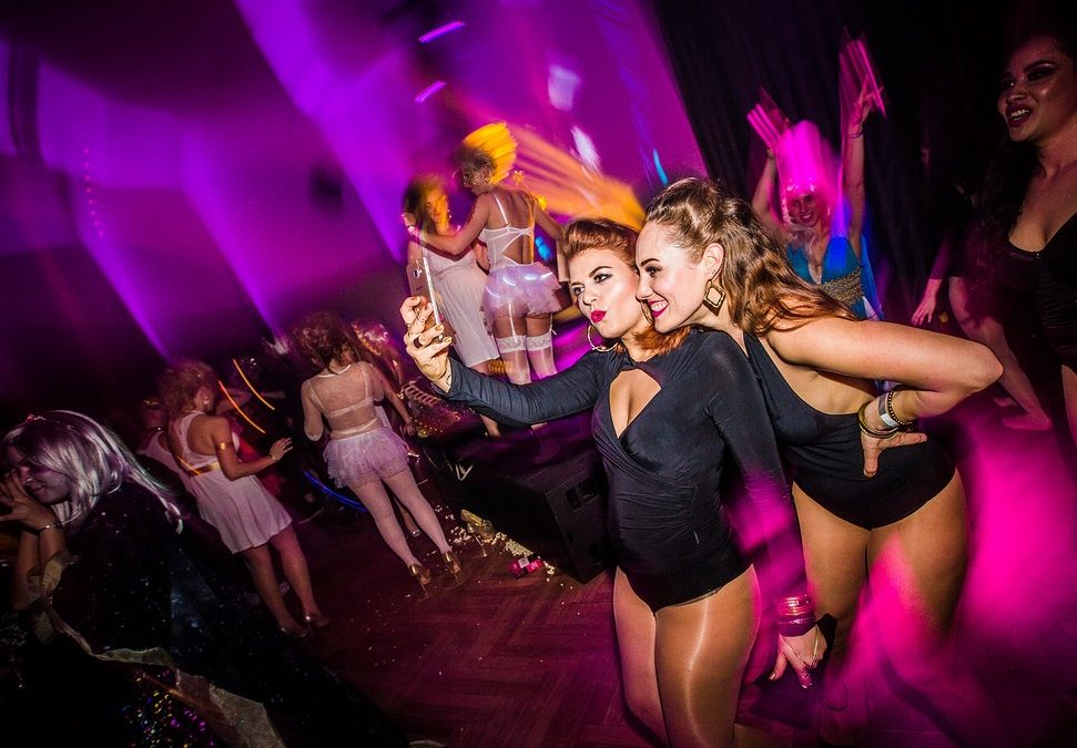 10 Kostümideen für den Grazer Tuntenball 2018