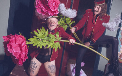 Willkommen im Grand Bordell Tuntenball